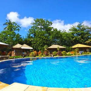 Two Fish Resort Bunaken